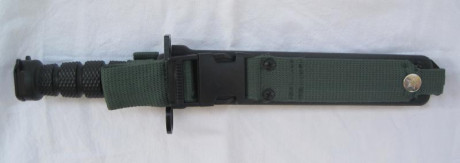 VENDO:

  -- PARA COLECCIONISMO CUCHILLOS MILITARES: --

--  BAYONETA ORIGINAL NORINCO QBZ95, china auténtica, 10