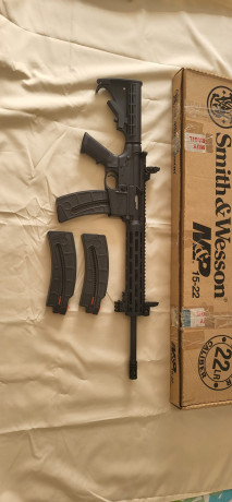Hola a todos,
Pongo a la venta mi carabina semiautomática Smith & Wesson M&P15-22 Sport en calibre 01