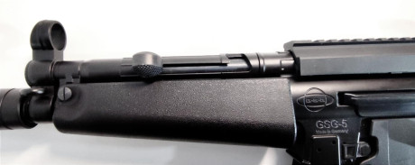 Se vende:     CARABINA SEMIAUTOMATICA  GSG 5  ALEMANA (VERSION EN 22lr DEL SUBFUSIL HK MP5  

Conservada 51