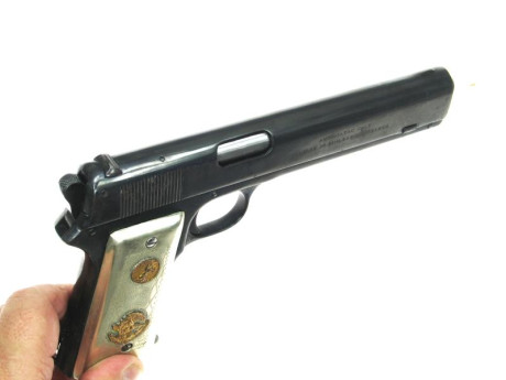Un buen amigo vende esta excepcional pieza de colección
Inscrita en   LIBRO DE COLECCIONISTA  

   Pistola 11