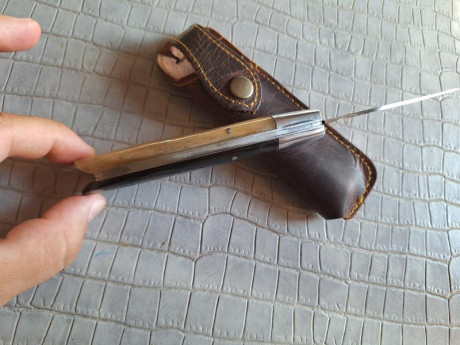 Buenas tardes compañeros,

Pongo a la venta estos cuchillos y navajas en perfecto estado

Portes dentro 91