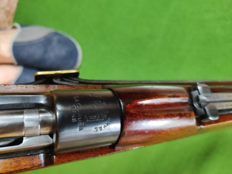 Buenas.
Un amigo del club quisiera desprenderse de algunas armas. Pongo el modelo de cada una y el precio, 72