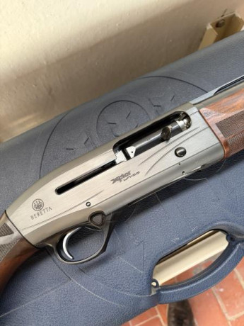 Impecable Beretta Xplor Único calibre 12.
Sistema antiretroceso Kick Off y Kick Off 3.
Se entrega en maletín 01