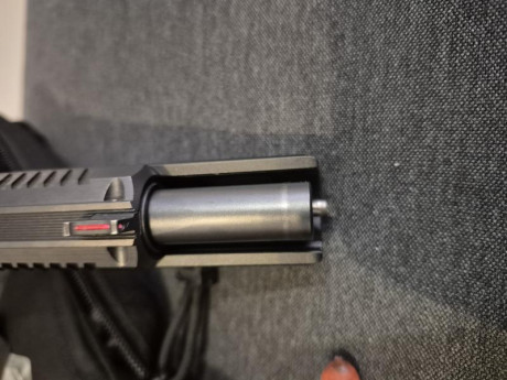 Vendo CZ SHADOW 2, con poco uso, 3 entrenamientos de ipsc y lo demás precisión. Se puede ver en su estado, 00