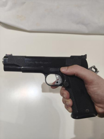 Muy a mi pesar pongo en venta mi pistola Para Ornace P16 40,arma bien cuidada con cañón pesado bull barrel, 02