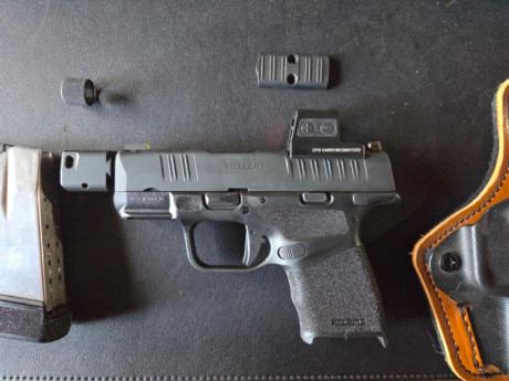 hola, vendo springfield hellcat osp, 9pb.
Hermana pequeña de la echelon, le he puesto un red dot holosun 00