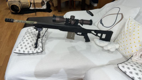Vendo Tikka Tactical ( cañón TRG 22 ) en calibre 308 ñ, cañón de 51 cm pesado, con chasis y 2 cargadores 12