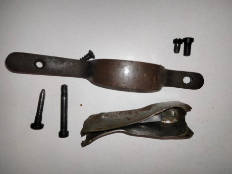 Hola , vendo estas piezas del fusil Frances Kropatscheck 1874/85 usado en la guerra civil Española 
la 70