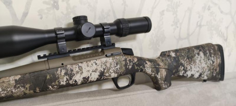 CVA Cascade modelo Wideland,en calibre 308w,sintético camuflaje con tratamiento Cerakote,cañón flotado 10