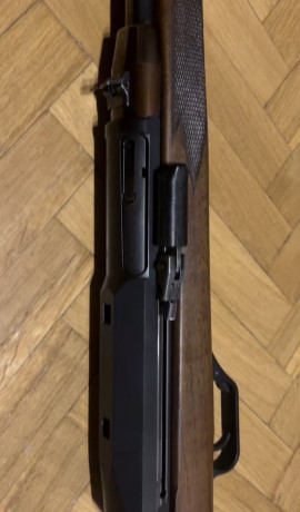 Hola,
Vendo este HK940 en calibre 7x64 y cañon largo.
Esteticamente esta regular, pero de mecanica esta 00