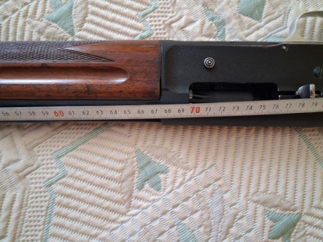 Por exceso de armas vendo esta Browning A5 12/70.
Cañon de 70cm.
Esta muy bien cuidada y mantenida.
Ahora 01