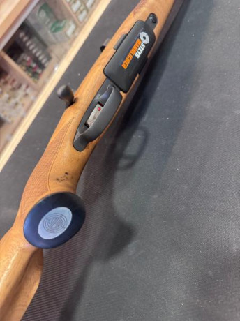 *SE VENDE:* 

 *Steyr Mannlicher Modelo CLii* 

Gatillo al Pelo, caibre 300wm
Anillas de 34mm

Como nuevo, 02