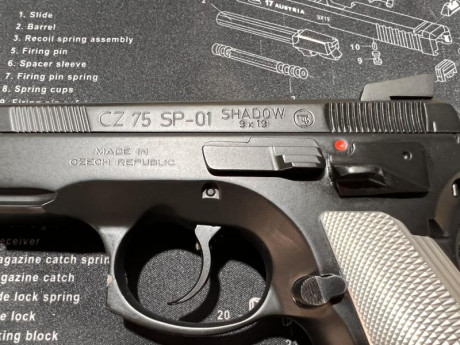 Vendo   Pistola CZ 75 SP-01 Shadow 1   Cal. 9×19. 
Recién revisada por armero, cambiados los muelles y 20