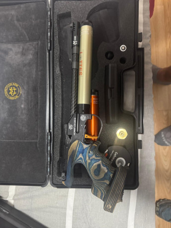 vendo por no usar mi pistola Morini cm200e1 ,tiene gatillo lottes y empuñadura sin retocar de rink talla 01