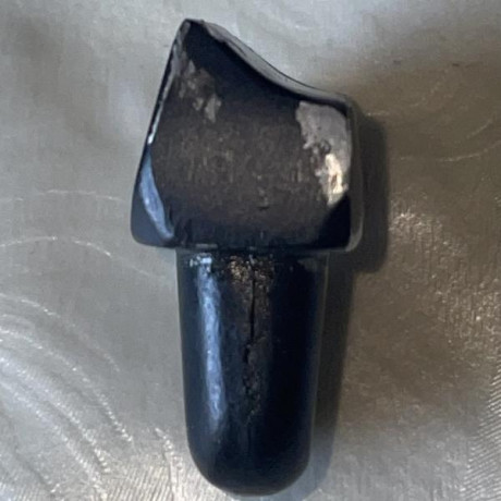 Hola, tengo un cargador de TAURUS PT99 AF 9mm.  y tiene desgastada la zona que activa la palanca de retención 00