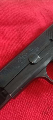 Muy a mí pesar vendo Luger M80. Cómo la mayoría saben es la high power Alemana. Creo fabricación HÚNGARA.
La 02