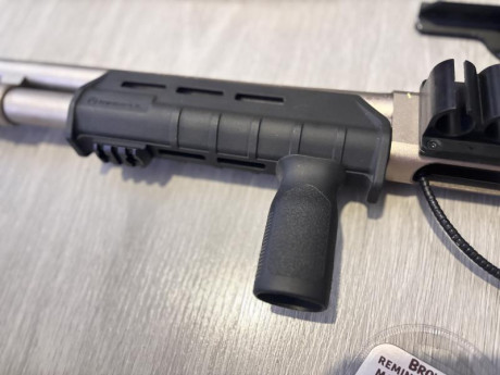 Por no usar, vendo Rem. 870 Marine Magnum customizada Magpul. 
Punto de mira Fibra/tritio Meprolight
Porta 161