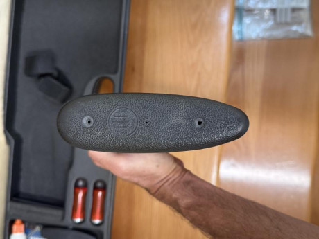   *** OPORTUNIDAD. REBAJADA ***  

Buenas tardes,

Vendo Escopeta Beretta 682 E Gold E Trap de competición, 61
