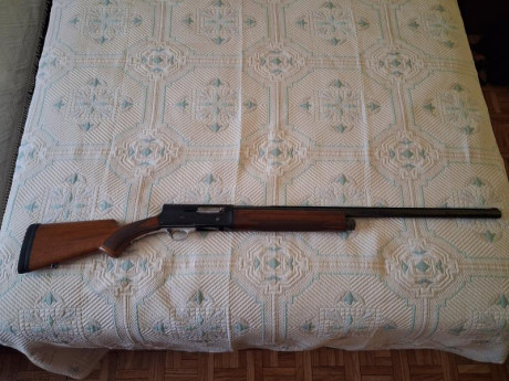 Por exceso de armas vendo esta Browning A5 12/70.
Cañon de 70cm.
Esta muy bien cuidada y mantenida.
Ahora 32