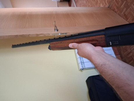 Por exceso de armas vendo esta Browning A5 12/70.
Cañon de 70cm.
Esta muy bien cuidada y mantenida.
Ahora 50