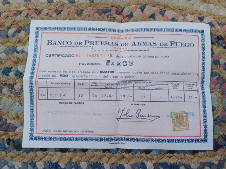 Vendo yuxtapuesta de la casa Victor Sarasqueta cal.12 impoluta, totalmente original de fábrica, expulsora, 02