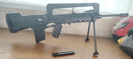 Un amigo de confianza que no se maneja mucho con internet me ha pedido que el anuncie este arma, es del 00