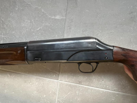 Breda modelo Argus en venta, calibre 12/70 con 65cm de cañón, sistema inercial clon de la Auto5 de Browning, 21