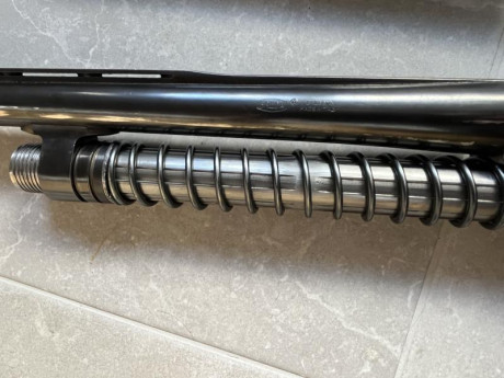 Breda modelo Argus en venta, calibre 12/70 con 65cm de cañón, sistema inercial clon de la Auto5 de Browning, 31