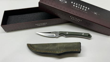 Xerxes Bastard Knives 150 € ENVIO INCLUIDO

 IMG_4822.jpg 

 IMG_4821.JPEG  01