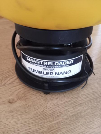 Vendo Limpiavainas Tumbler SMARTRELOADER y 1,5kg de granulado de maíz

El tumblee se uso un par de veces, 02
