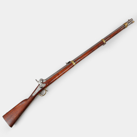 Hola buenas tardes.
Tengo una consulta.
Un amigo ha heredado un fusil sueco bastante especial, comprado 00