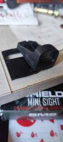 Buenas tarde.
Pongo a la venta MiniSight, de la marca Shield Sights, con huella SMS, según se indica en 00