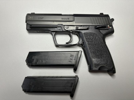 Se vende HK USP standard en excelente estado, se ha usado muy poco. Se entrega con dos cargadores, manual 00