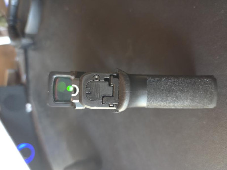 hola, vendo springfield hellcat osp, 9pb.
Hermana pequeña de la echelon, le he puesto un red dot holosun 30