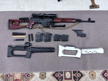 Hola cambio SVD TIGR de Izhmash números coincidentes de los 2000s con 2 culatas (madera rojiza militar 80