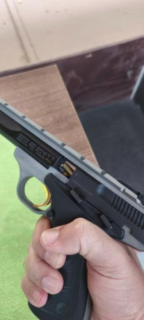 Buenos días, tengo una gran duda que me está poniendo un poco nervioso al ser un novato.

Tengo una pistola 11