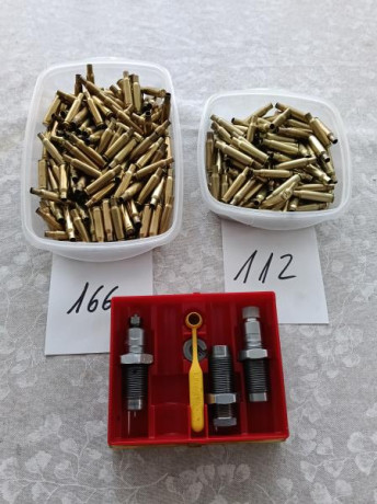 Por cambiar de calibre pongo a la venta dies del 222..usados pero funcionales y 166 vainas limpias que 00