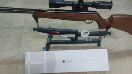 Se vende carabina     Weihrauch HW97K cal. 4,5 (.177)   , nueva casi a estrenar, habrá tirado una media 10