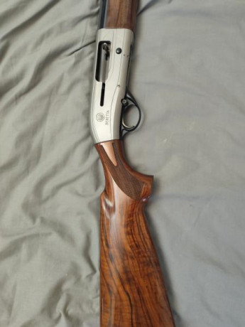 Por tener varias escopetas y doliéndome en el alma,se cede Beretta 391Stonecoat en impecable estado, una 01