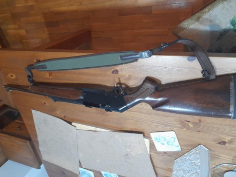 Un amigo vende este arma.
Tiene minimo uso con muy pocos disparos, aunque si tiene algunas marcas propias 02