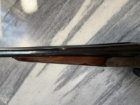 Se vende paralela calibre 20 tiene algunas picadoras en el pavonado.
250€ 01