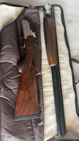 Pongo a la venta esta magnífica escopeta superpuesta Lanber Ibargun del calibre 12, una de las armas más 12