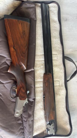 Pongo a la venta esta magnífica escopeta superpuesta Lanber Ibargun del calibre 12, una de las armas más 11