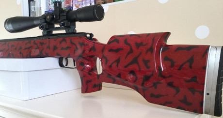 ¡Hola a todos, compañeros!

Quería compartir con vosotros mi rifle soviético de competición MC-12, de 00