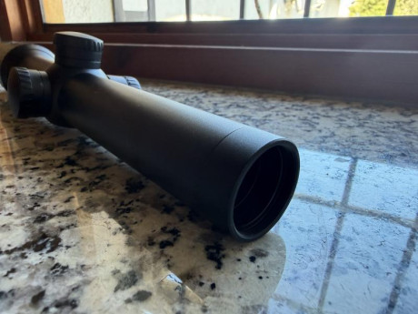 Buenas ,

Vendo este magnífico visor por no usarlo.
Podría aceptar cambio por algo de mi interés ( ajustando 00