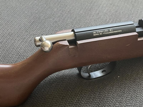 Vendo carabina Diana Mauser K98 PCP. Calibre 5.5 mm. En perfecto estado estético y mecanico. Tan solo 60
