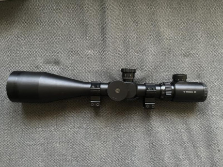 Vendo visor Arcea 10-40x60 Retícula iluminada Side Focus Mildot. Lo usaba en carabinas PCP. Incluye 2 12