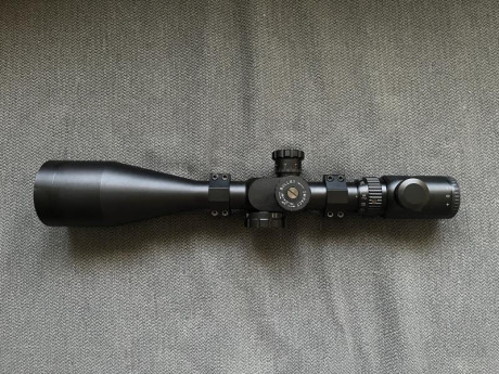 Vendo visor Arcea 10-40x60 Retícula iluminada Side Focus Mildot. Lo usaba en carabinas PCP. Incluye 2 21
