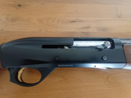 Buenas tardes, pongo a la venta, o podría valorar cambio, 
Benelli Montefeltro, cañón criogénico. 
Muy 00
