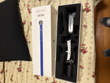 Vendo  o cambio ,está cmo nuevo, apenas lo habré usado 3 o 4 veces, con su caja y accesorios originales.
es 11